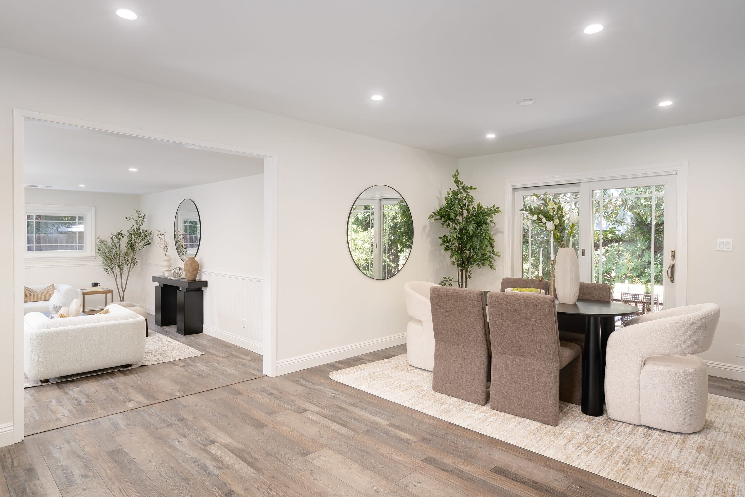 48 Kingston Place. The dining area from the living room side.